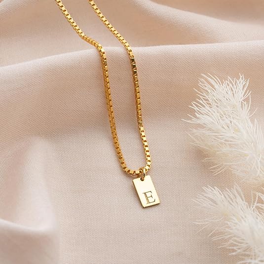 Evelyn Initial Pendant Necklace