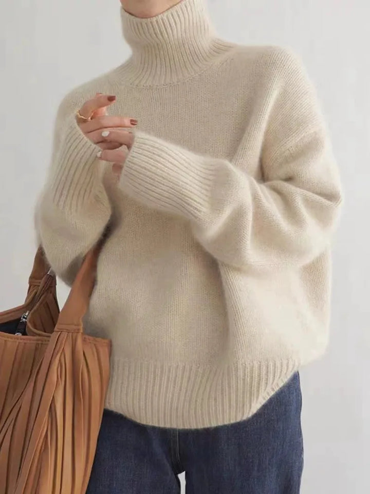 IZZY- TURTLENECK COMFY SWEATER